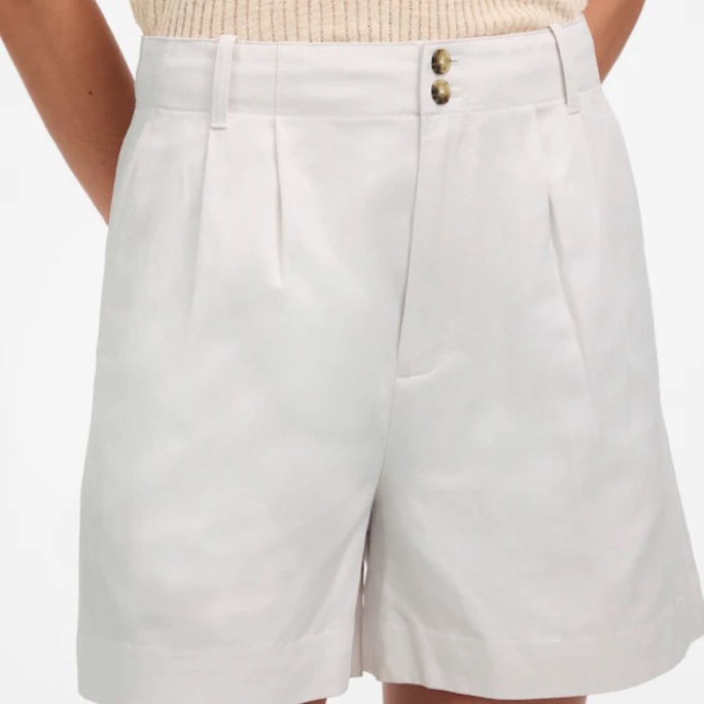 Madewell | Drapey Twill Shorts - Picture 2 of 6